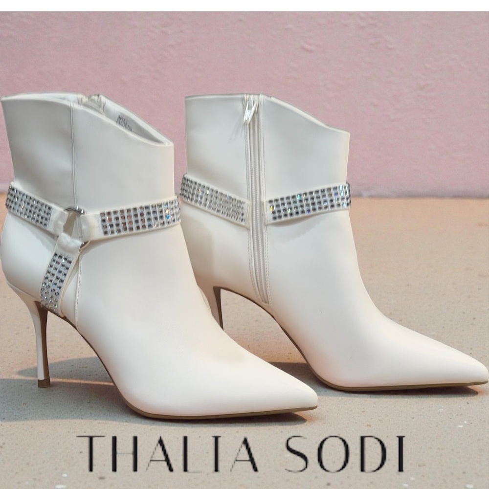 Thalia Sodi Reesie Size 10M Booties Elegant White with Crystal Accents NEW!!!